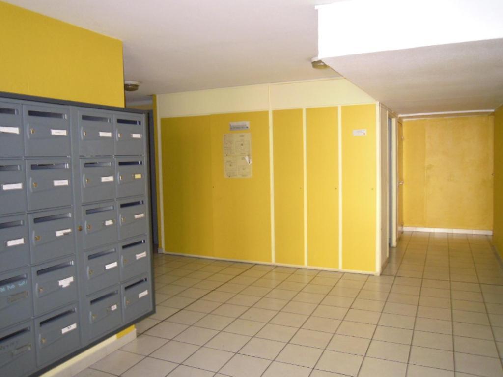 Nimes Studio Parking Dhuoda Exterior foto